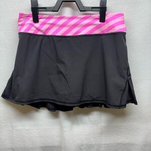 lululemon athletica Black and Pink Skort